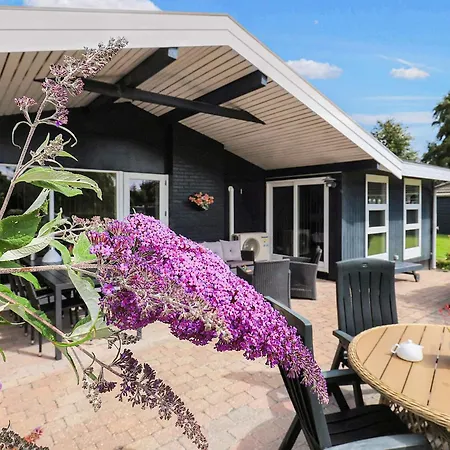 Holiday home 8 Person In V Ggerl Se Boto By