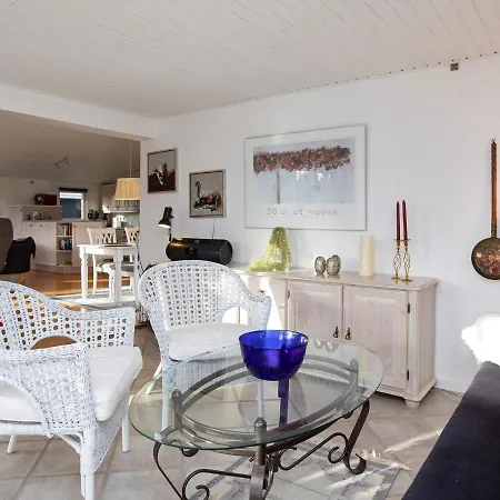 Σπίτι διακοπών 8 Person In Vaeggerlose Bøtø By